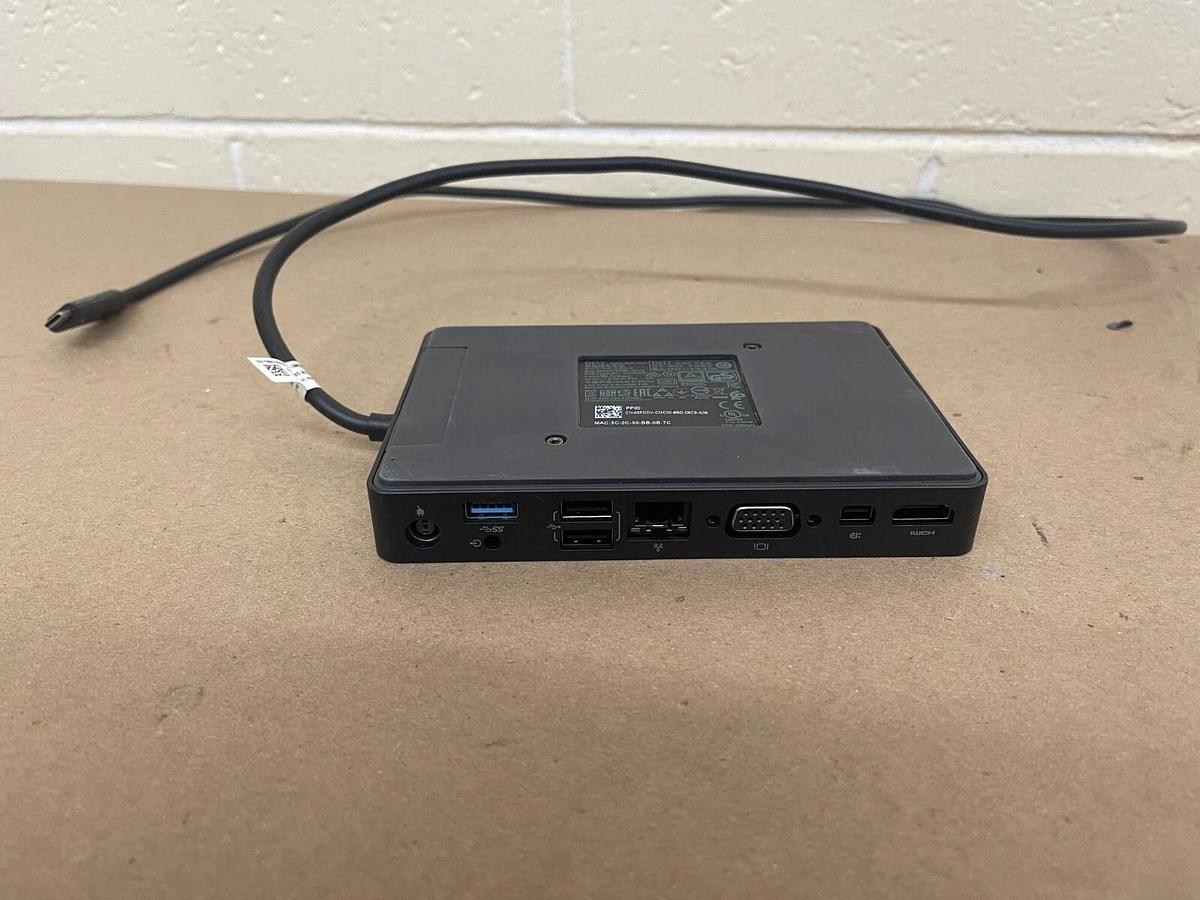 Used Dell WD15 K17A Thunderbolt Docking Station