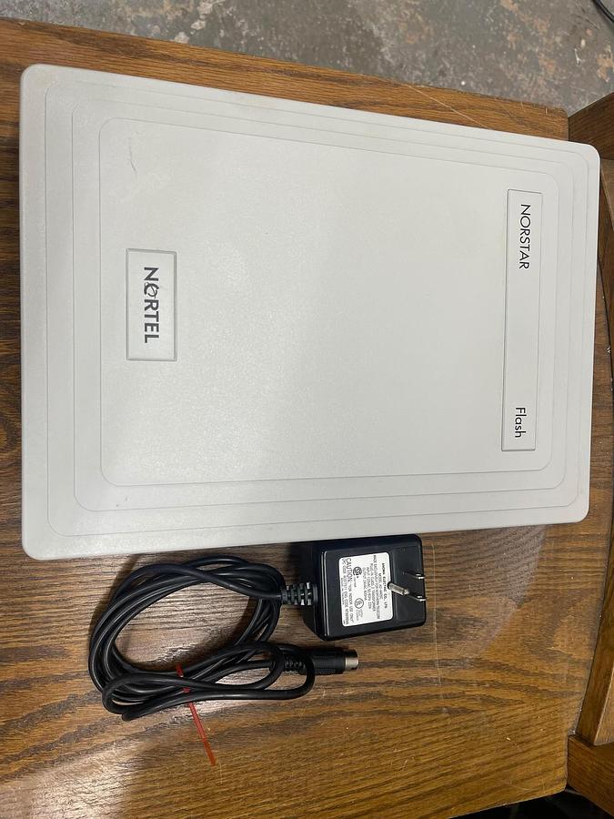 Used Nortel NTAB2456 Viocemail W/ NTAB2385 Flashcard, NTAB2385 Expansion, A/C Adapter