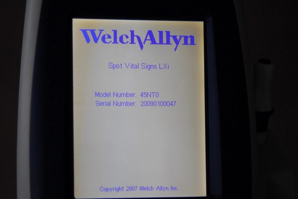 Used Welch Allyn 45NTO Vital Signs Spot LXi Patient Monitor W/ Stand, and MORE
