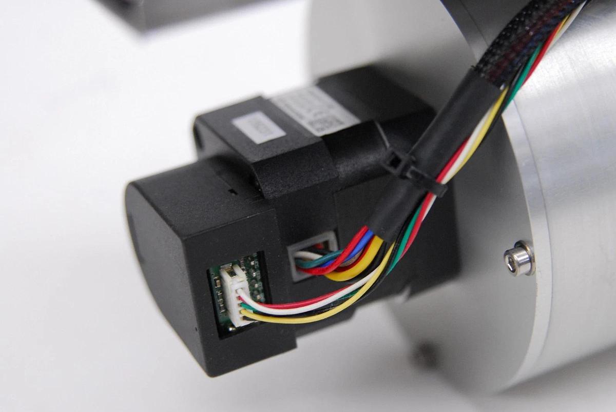 Used T2 Biosystems T2DX Analyzer - Heater Vortexer Assembly 71-00494