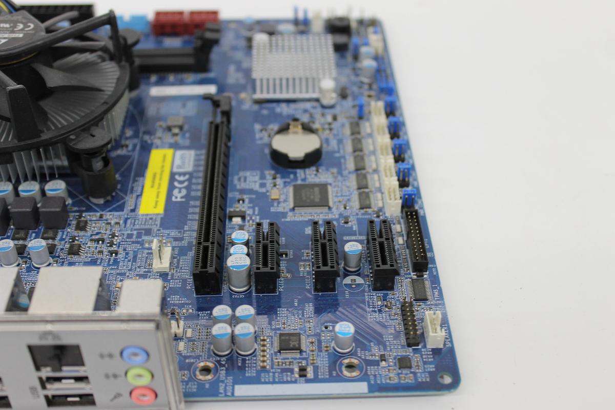 Used Intel i3-7101TE CPU and Motherboard Combo