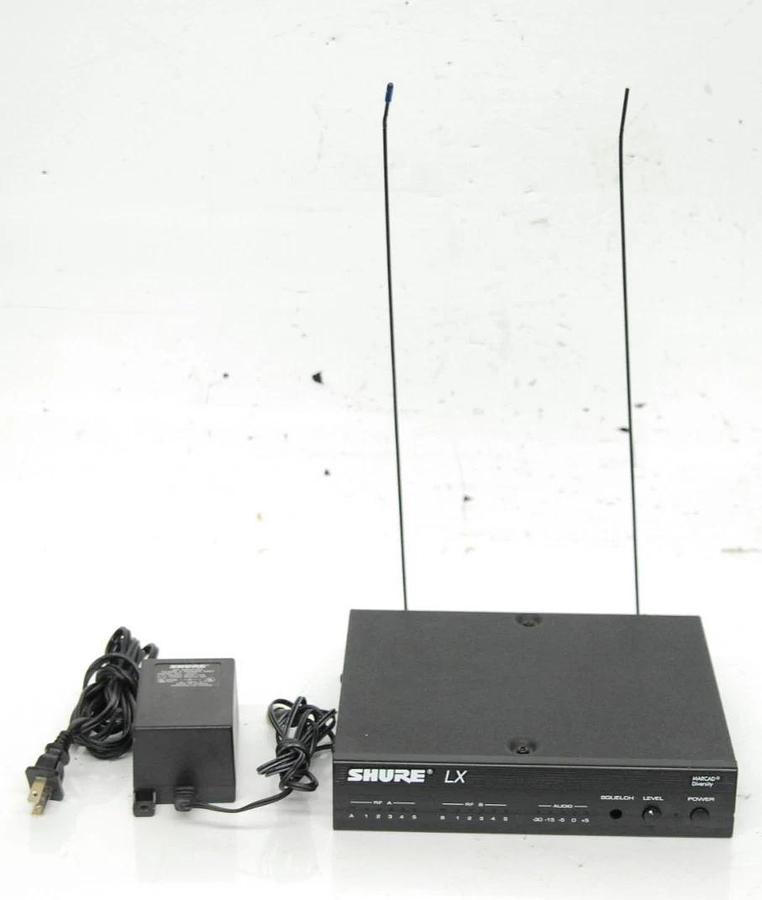 Used Shure Brothers LX4-CU 209MHz LX4 Wireless Receiver W/ Power Adapter, Antennas