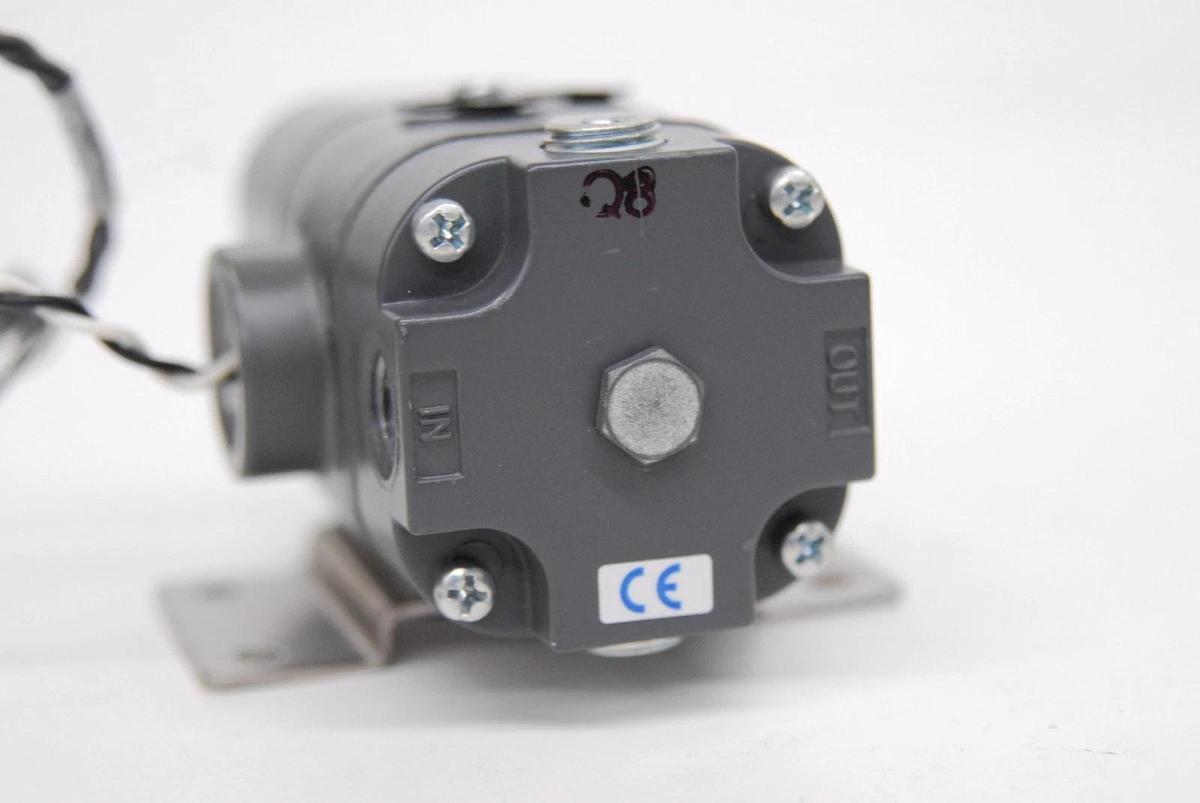 Used ControlAir 500X E/P Transducer (In: 0-10V, Out: 3-120 PSI, Supply: 123-150PSI)
