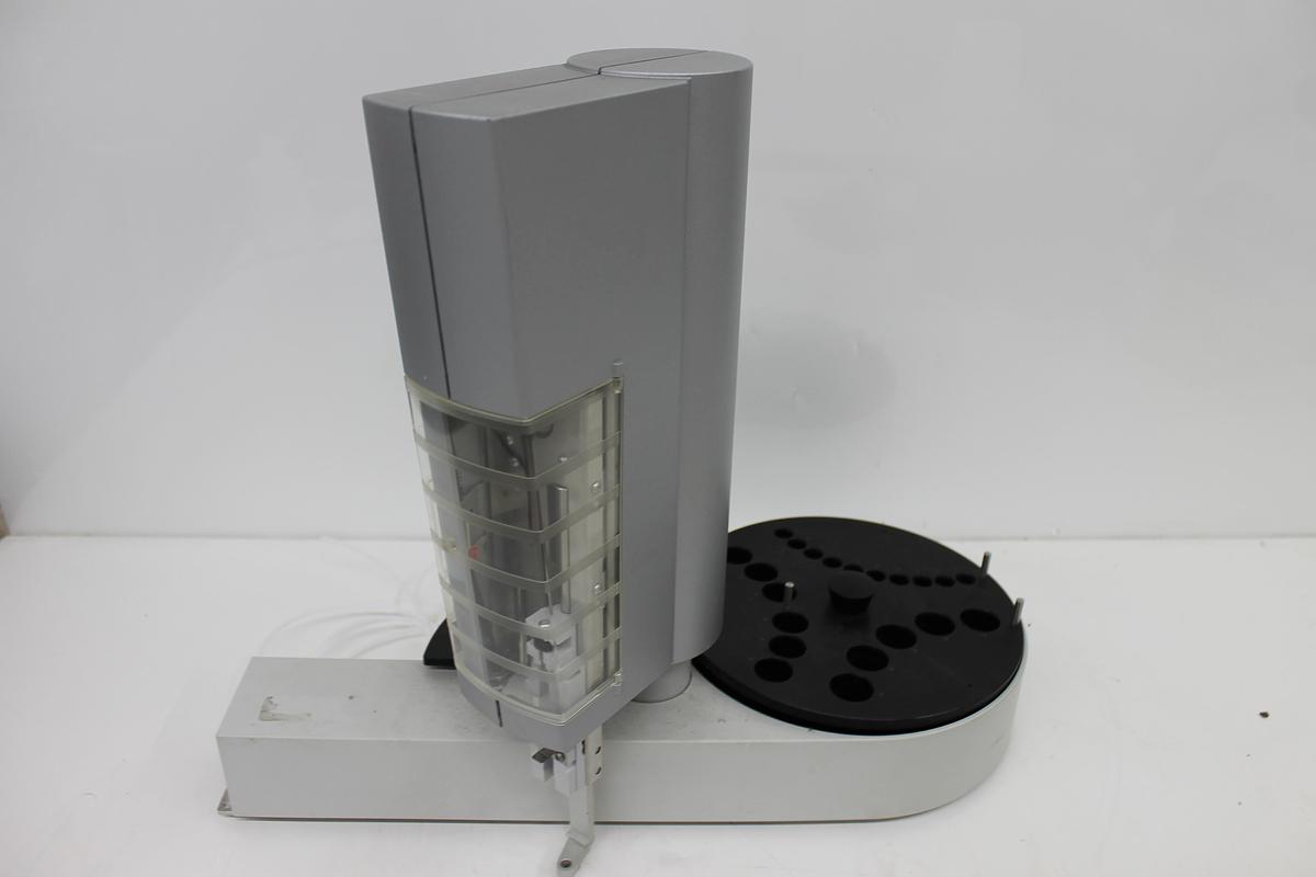 Used Varian CP-8410 Autoinjector with Carousel Tray