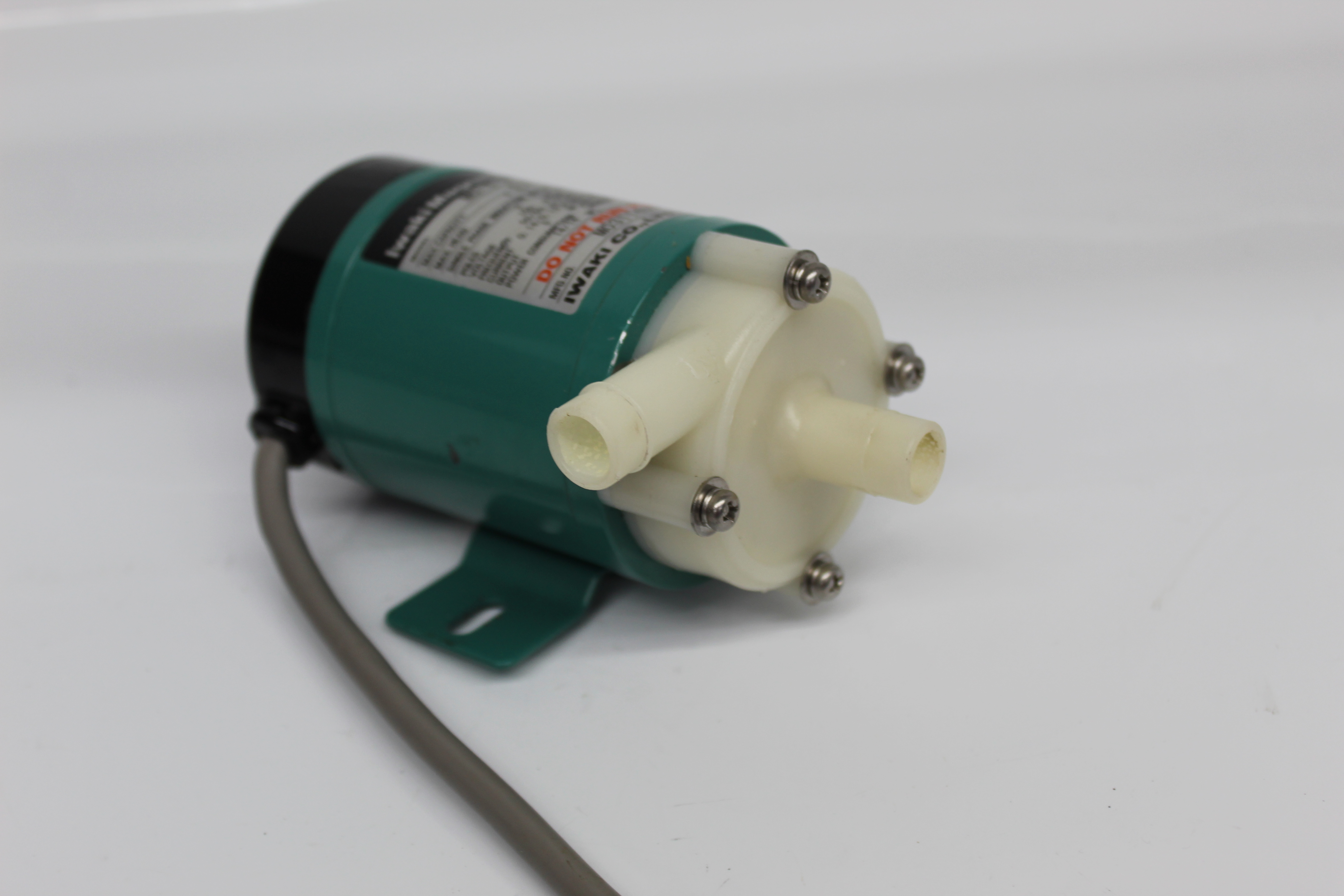 Used Iwaki Magnet Pump MD-6-NL12 Single Phase 100V 0.14A 5W