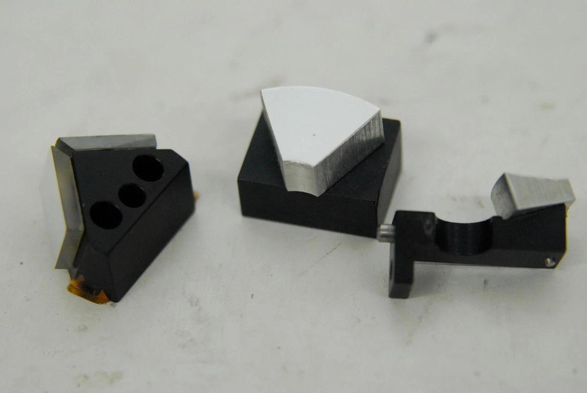 Used Spectra-Tech Inc. 0047-172D IR-Plan Microscope - Beampath Optics Lens