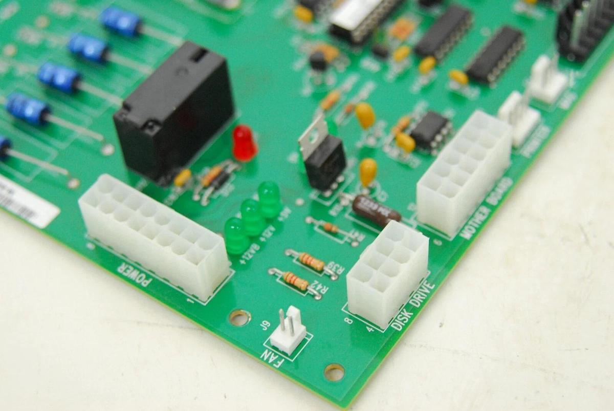 Used Omnicell 40-1003 M-64090 Power Communication Board (Optiflex)