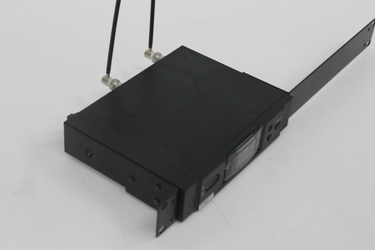 Used Audio-Technica ATW-R3100BC W/ 1 Audio-Technica ATW-T310BD Transmitter Bodypack