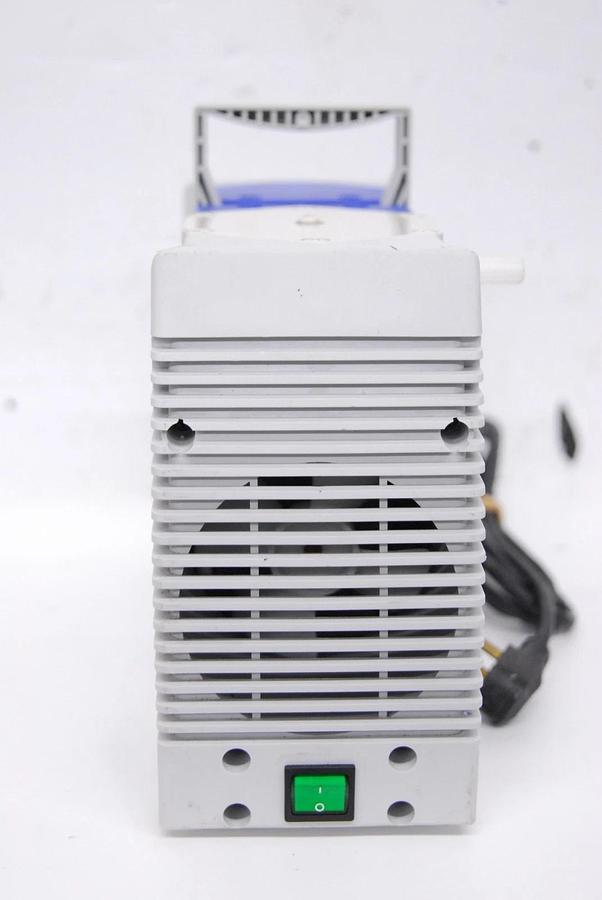Used Fisher Scientific PU 1306-N820-9.01 MaximaDry Diaphragm Vacuum Pump