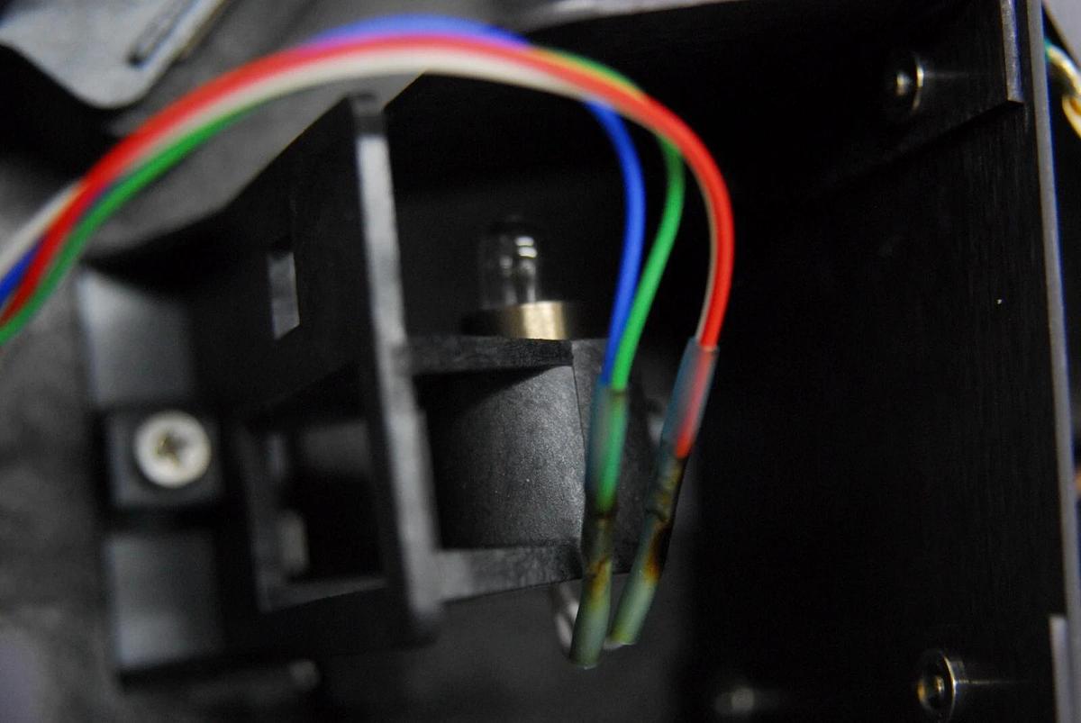 Used Beckman DU 530 - Lamp, Slit, Filter Wheel Assembly