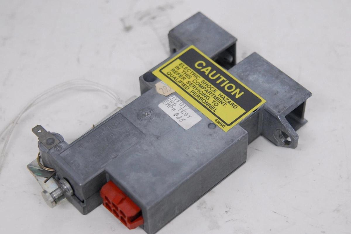 Used IEC 43181R Lid Latch (from IEC Centra MP4R Centrifuge)