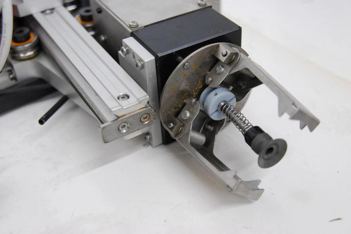 Used Philips PW2540 vrc Sample Changer - Robotic Grabber Head Assembly