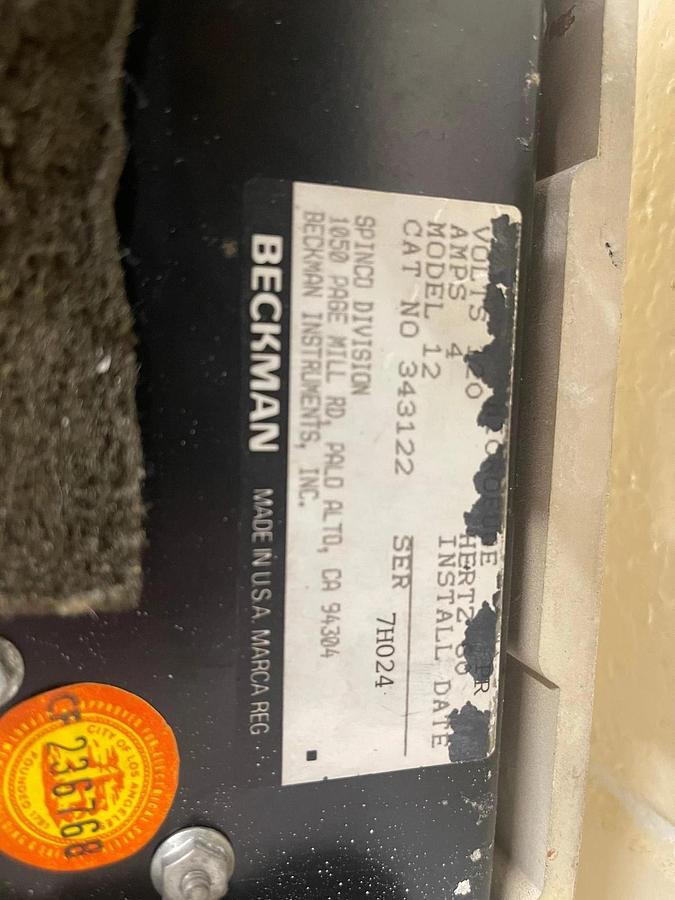 Used Beckman Microfuge 12