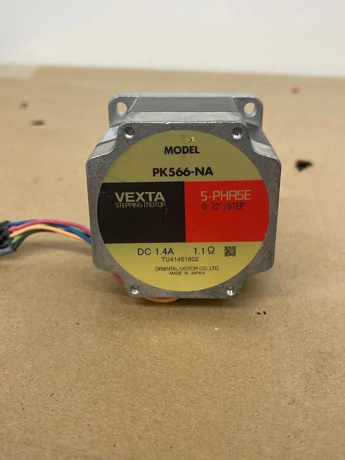 Used Oriental Motor Vexta PK566-NA Stepping Motor 5 Phase W/ HELI-CAL