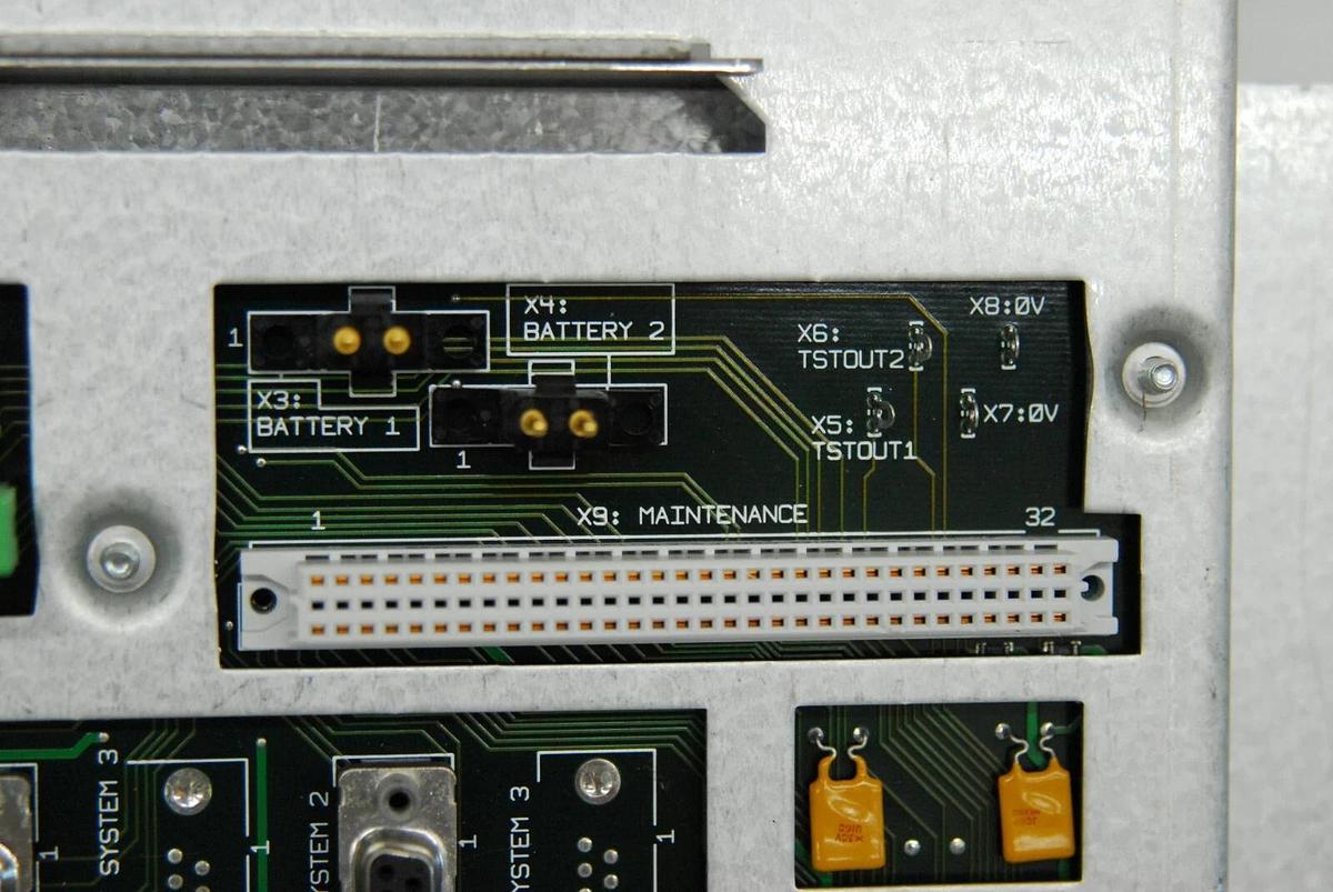 Used ABB 3HAB6372-1 DSQC 330 Controller Backplane