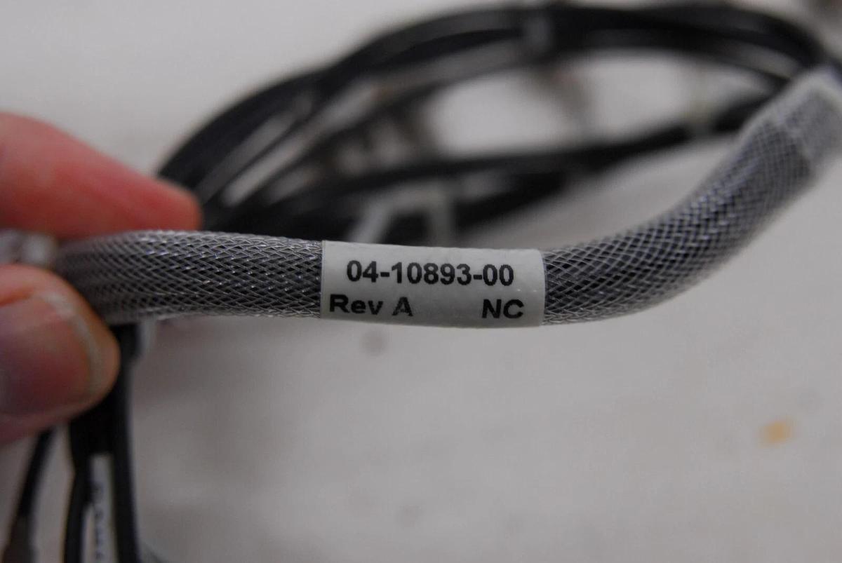 Used Becton Dickinson FACSCalibur - Lot of Cables -