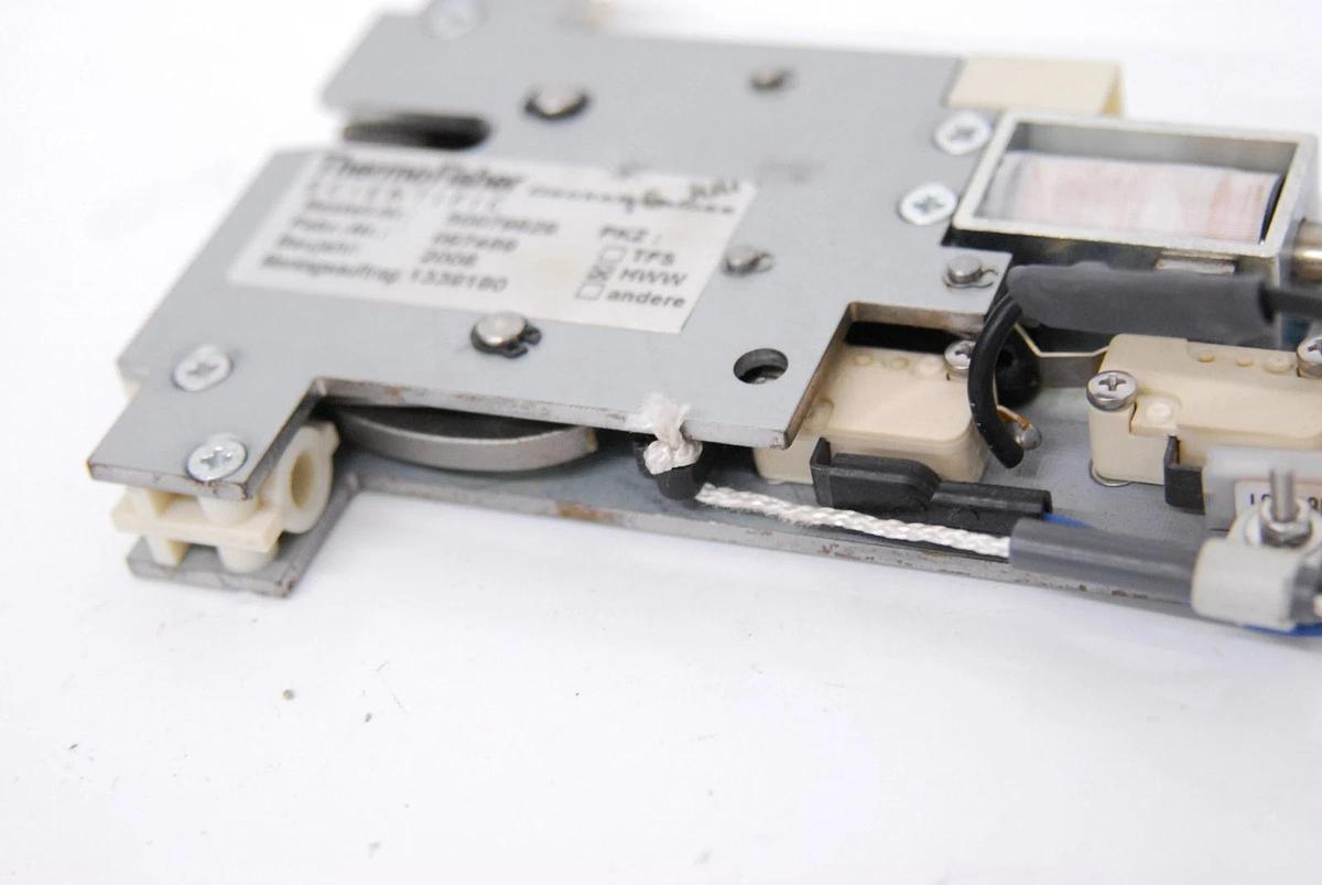 Used Thermo Fisher 50079829 097469 Lid Latch Assembly (accuSpin 1R Centrifuge)