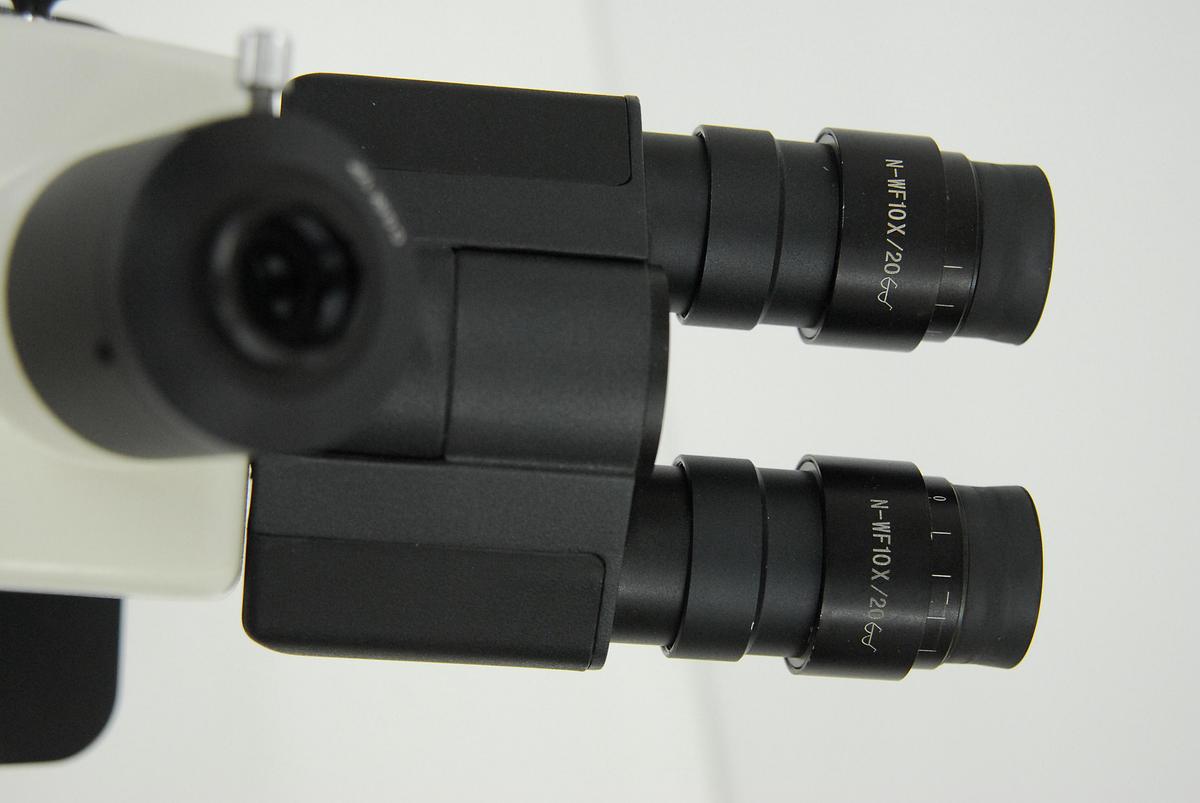 Used Motic BA400 Trinocular Phase Contrast Microscope W/ 4/10/20/40/100 Objectives