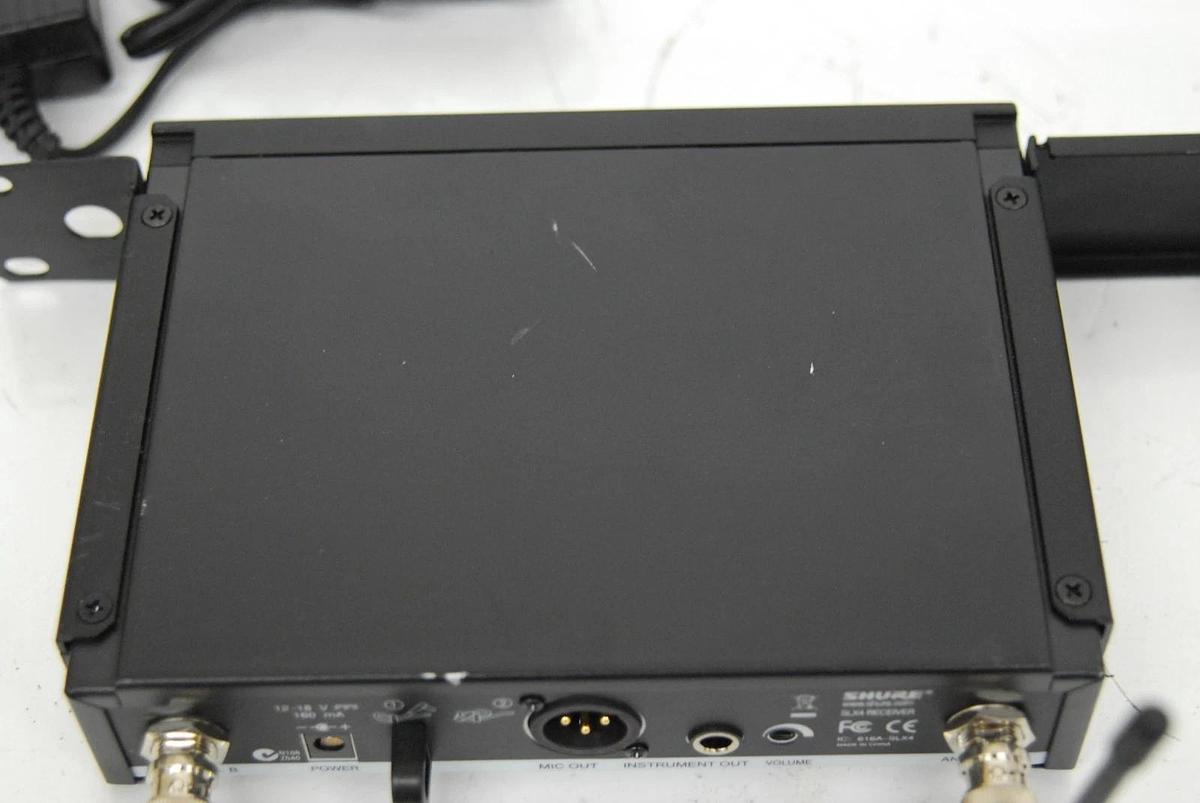 Used Shure SLX4-G4 470-494MHz Wireless Receiver W/ Power Adapter, Antennas, Rack Ears