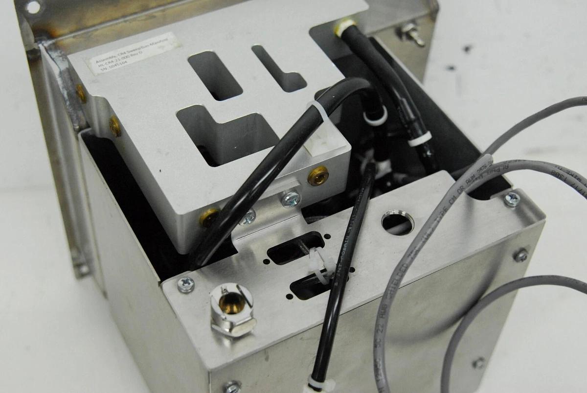 Used Alung HL-CR4-37-000 Sweep Gas Module W/ HL-CR4-21-000 Manifold - Hemolung CR4