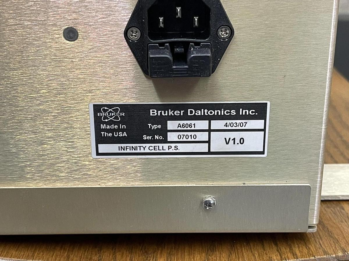 Used Bruker Infinity Cell Controller II A5712 W/ A6061 Power Supply, Monitor A6063