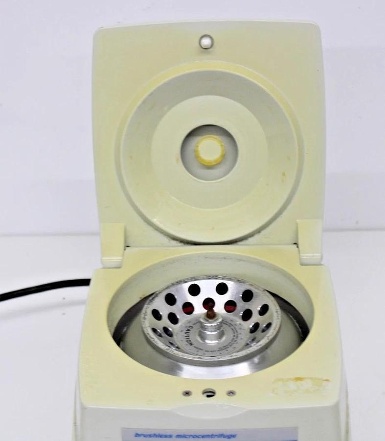 Used Denville 260D Micro Centrifuge Brushless w/ Rotor