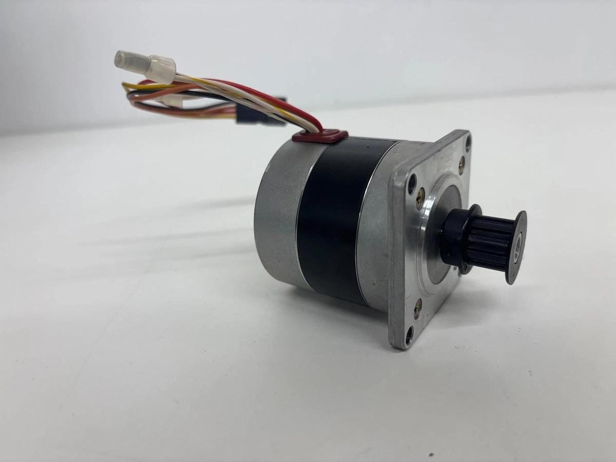 Used Vexta PH266M-E1.2 Stepping Motor 2 Phase 0.9 Degree