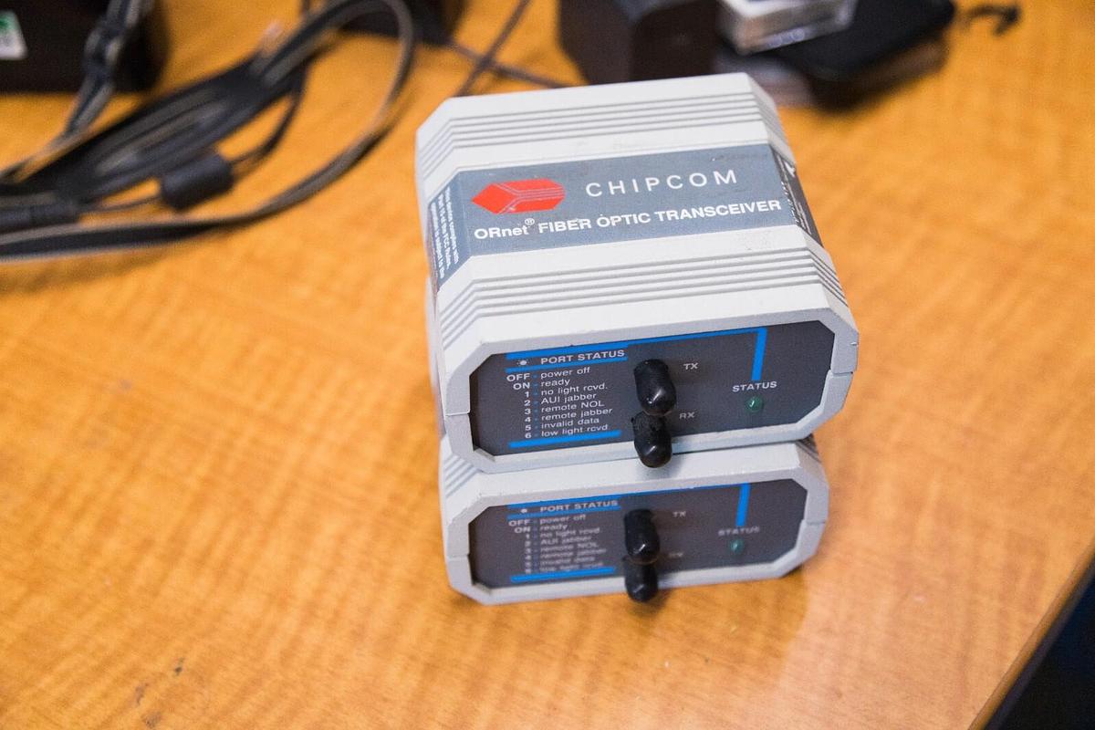 Chipcom ORnet Fiber Optic Transceivers 9301T-ST - Lot of 2