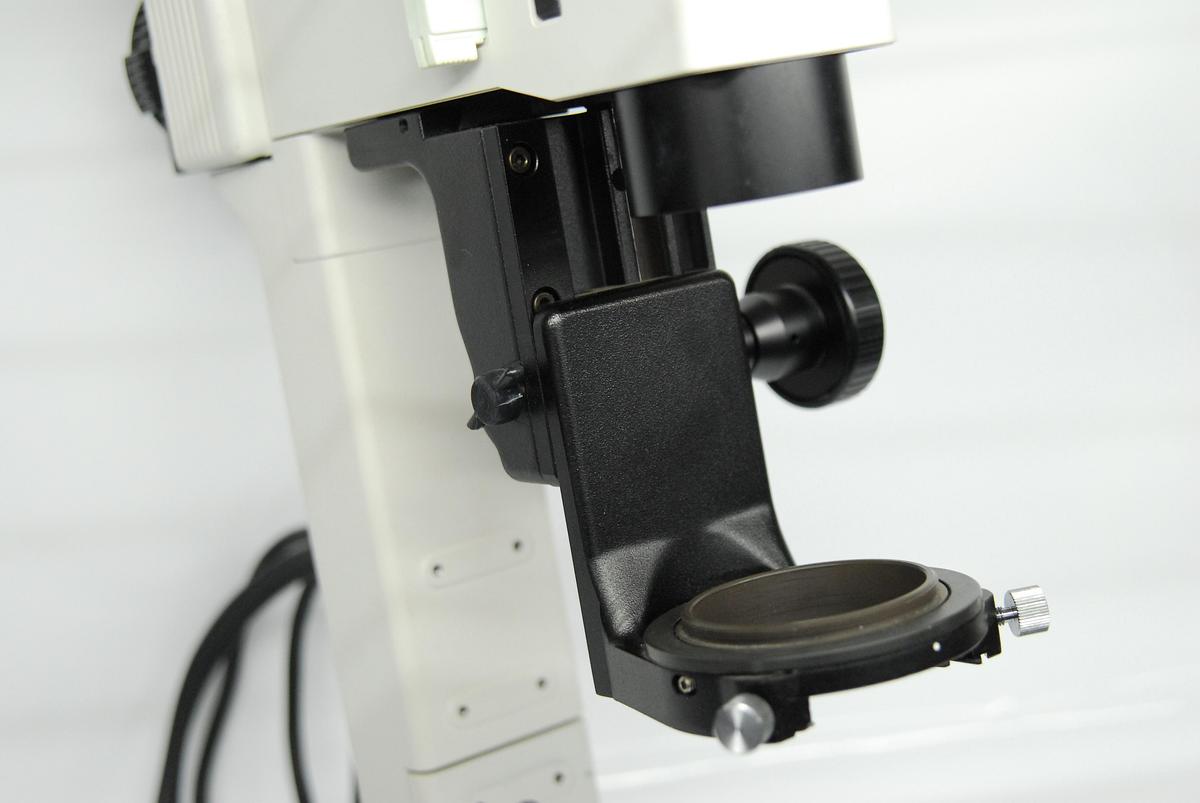 Used Nikon TE-DH100W Illumination Pillar Arm (TE200/TE300)