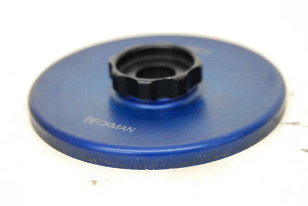 Used Beckman F2402H Fixed Angle Rotor Lid