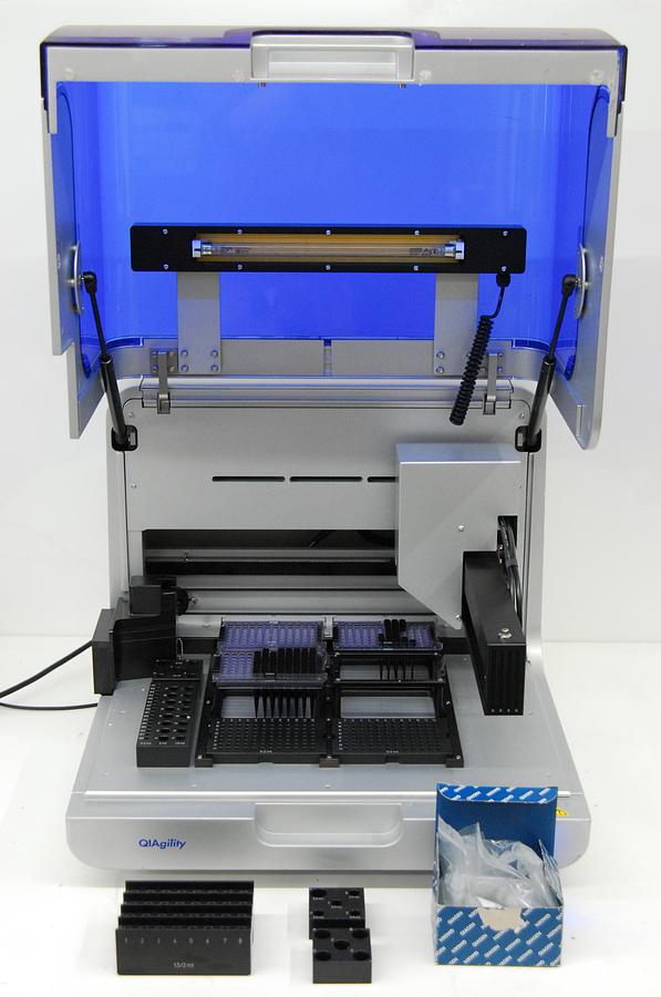 Used QIAGEN QIAgility Automated PCR Prep Liquid Handling System Workstation 