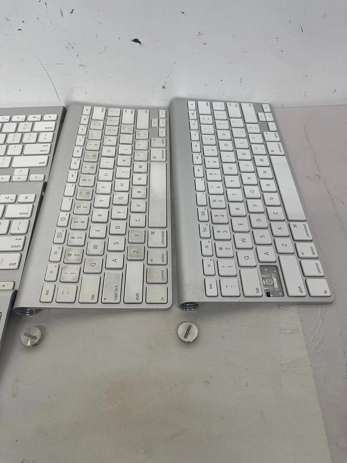 Used Apple A1314 Wireless Keyboards - For Parts - LOT OF 5