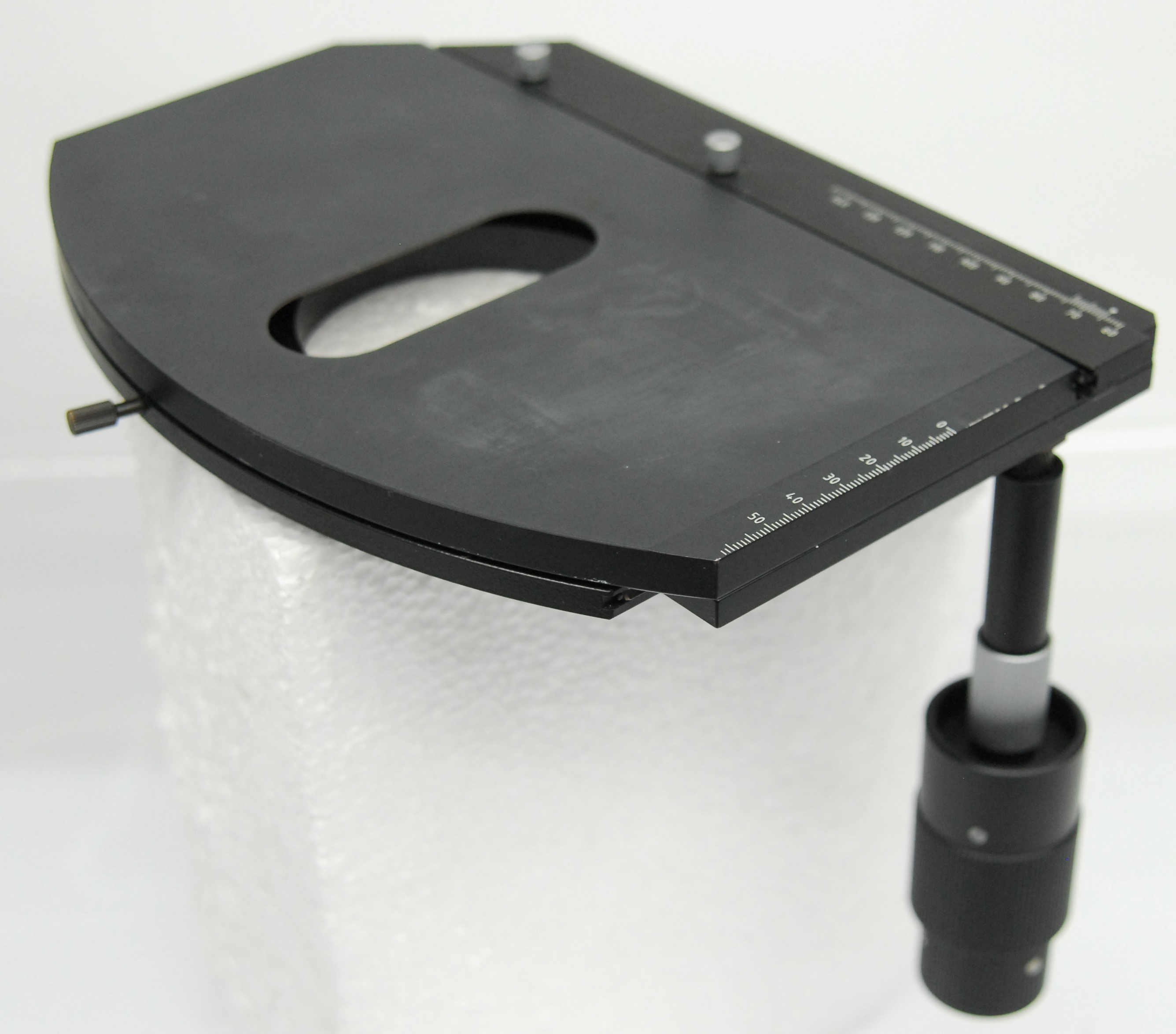 Used Zeiss 1067-325 Right Hand Rotating XY Microscope Stage 75mmx50mm/240°