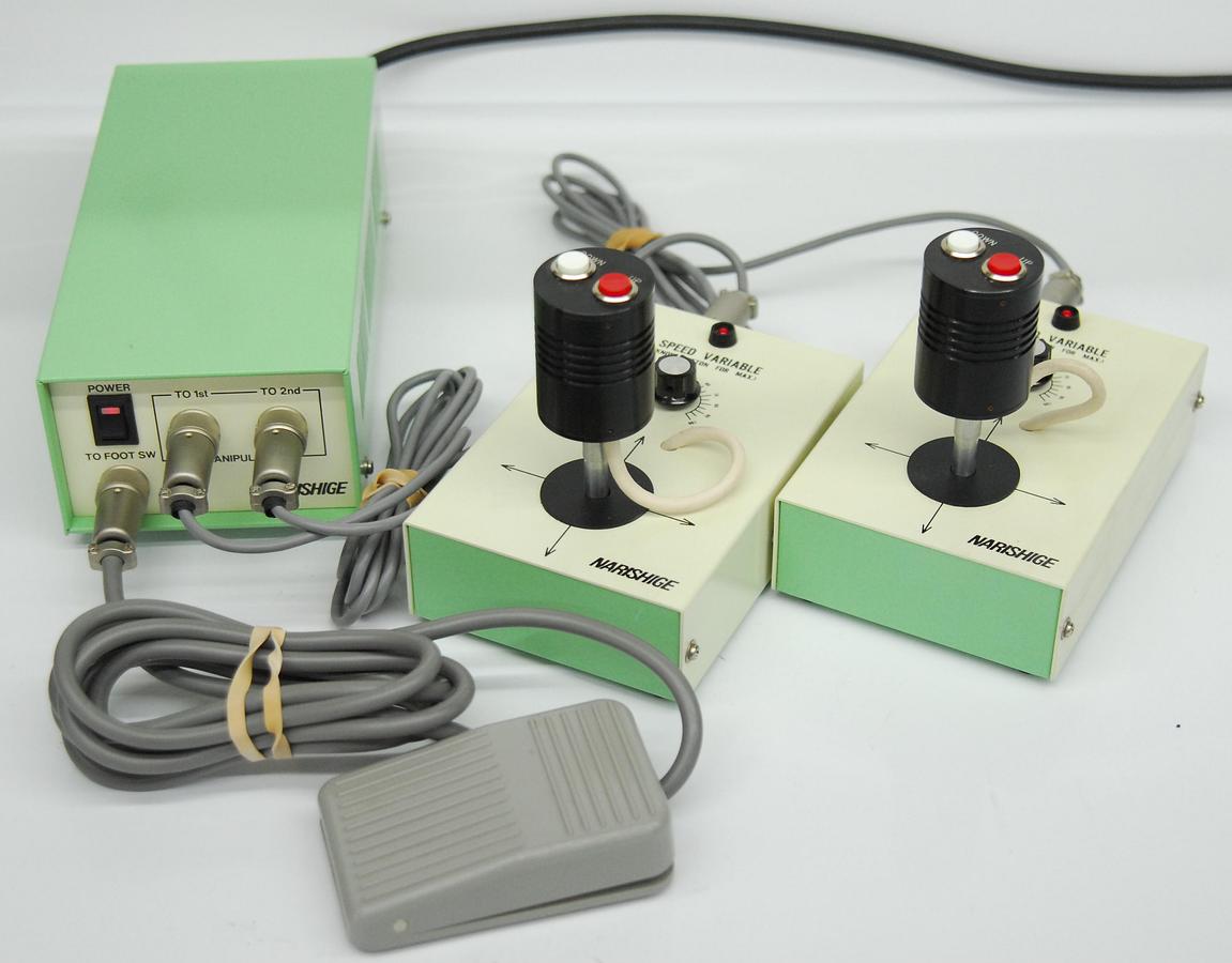 Used Narishige MM-88 Micromanipulator 3-Axis Joystick Lot w/ Power Supply & Footswitch