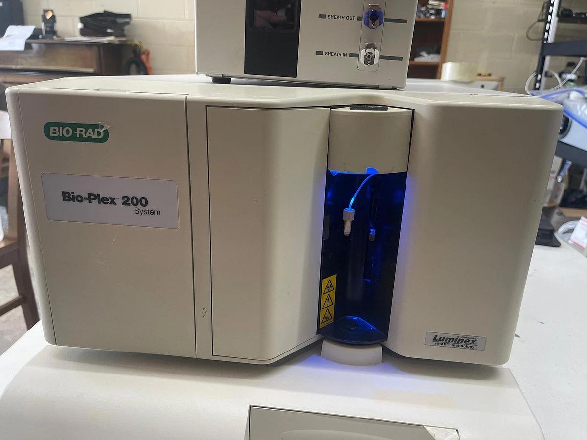 Used Bio-Rad Luminex 100/200 System (SD, XYP, and Bio-Plex 200 system)