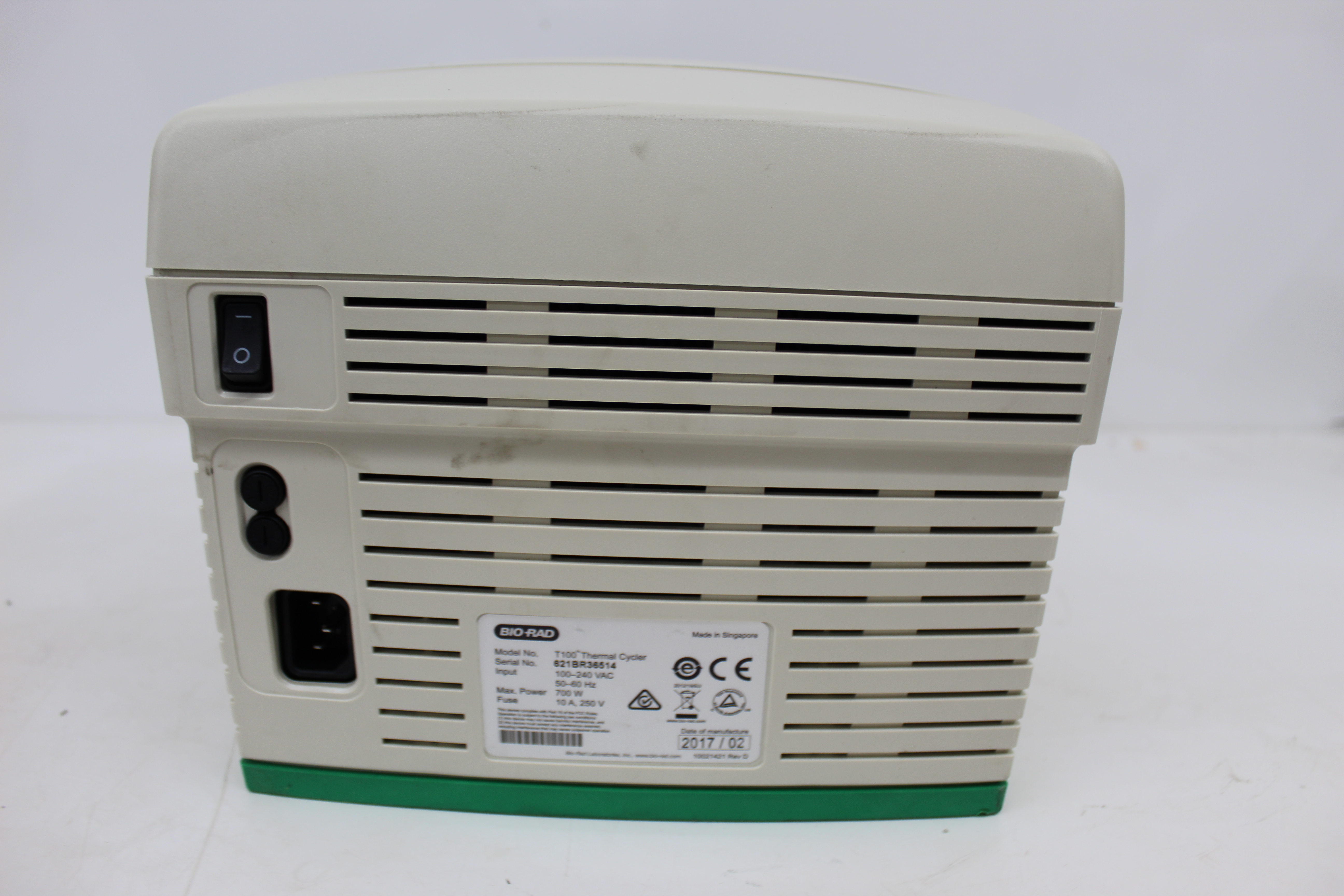 Used Bio-Rad T100 186-1096 96-Well PCR Thermal Cycler Touchscreen
