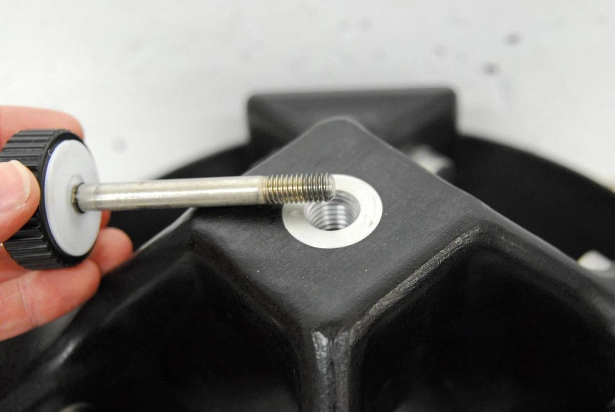 Used Beckman JS-7.5 Swing Bucket Rotor 7500RPM W/ 362216, 362213 Buckets