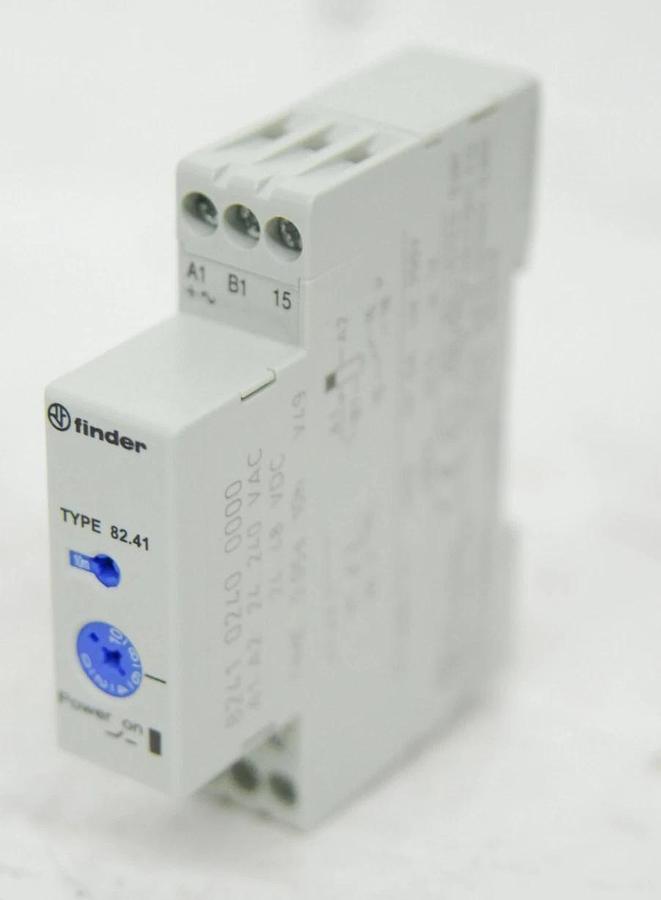 Used Finder Type 82.41 (8241 0241 0000) 35mm Rail Mount Timer - 24-240VAC, 5A