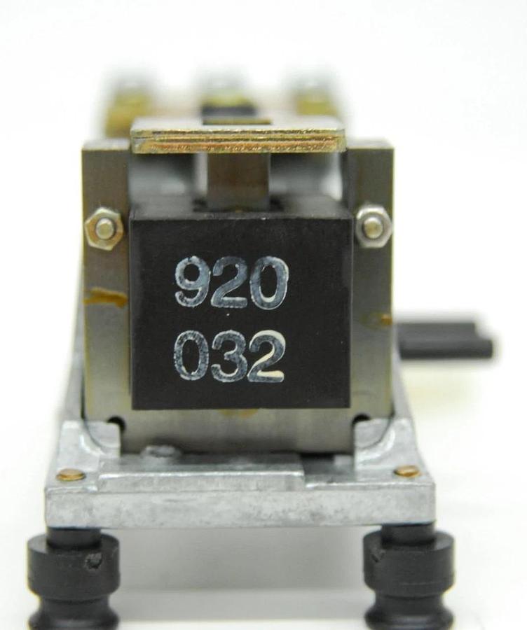 Used Vibrating-Armature Pump G-060082-00 - Puritan Bennett 740 Ventilator