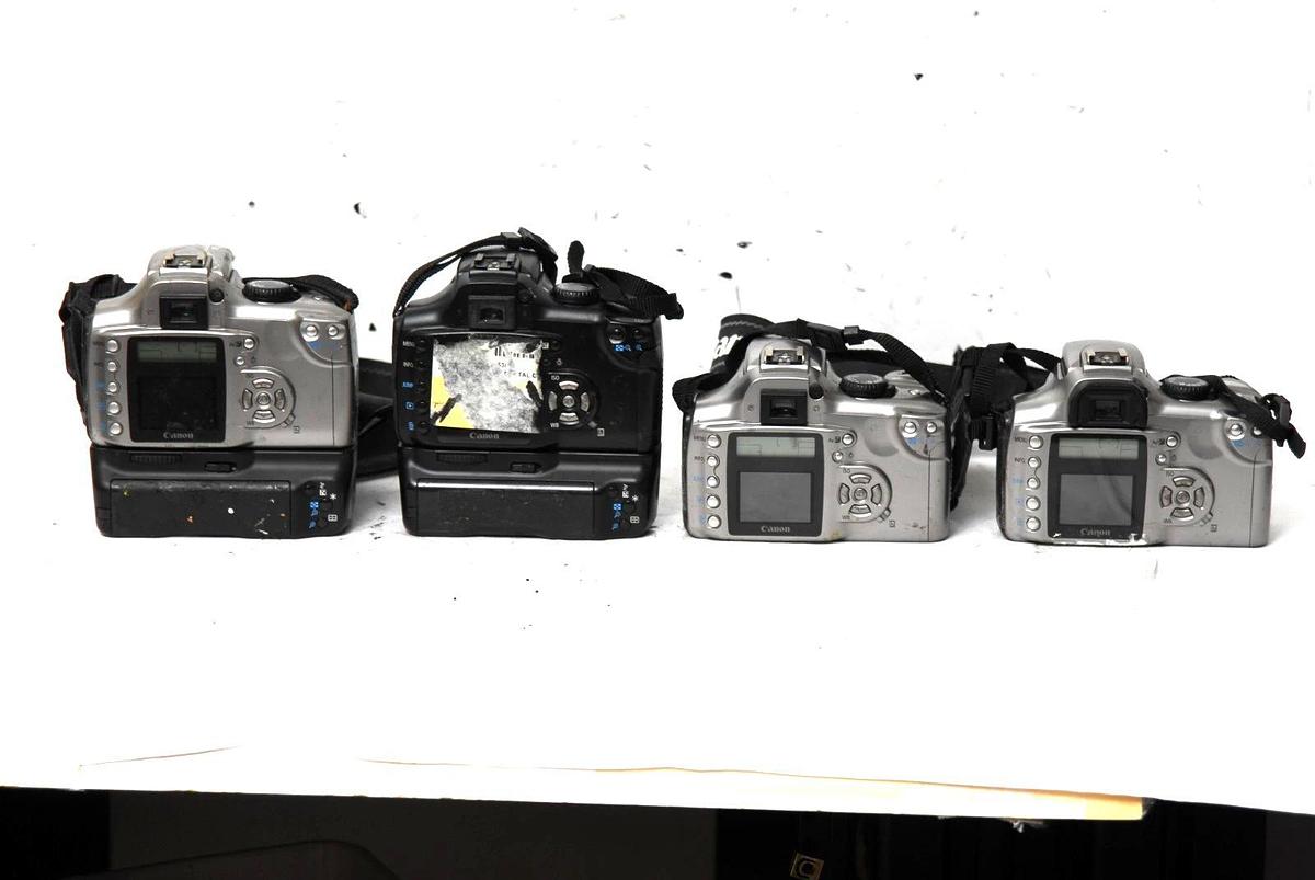 Used Canon EOS Digital Rebel DSLR Lot of 4 with 2 Battery Grips
