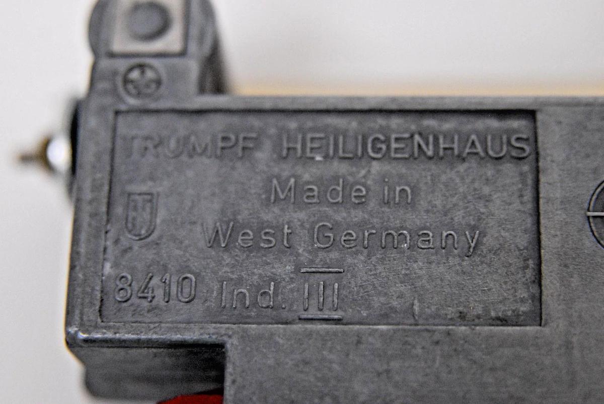 Used Beckman GS-6R Centrifuge - 8410 Lid Latch