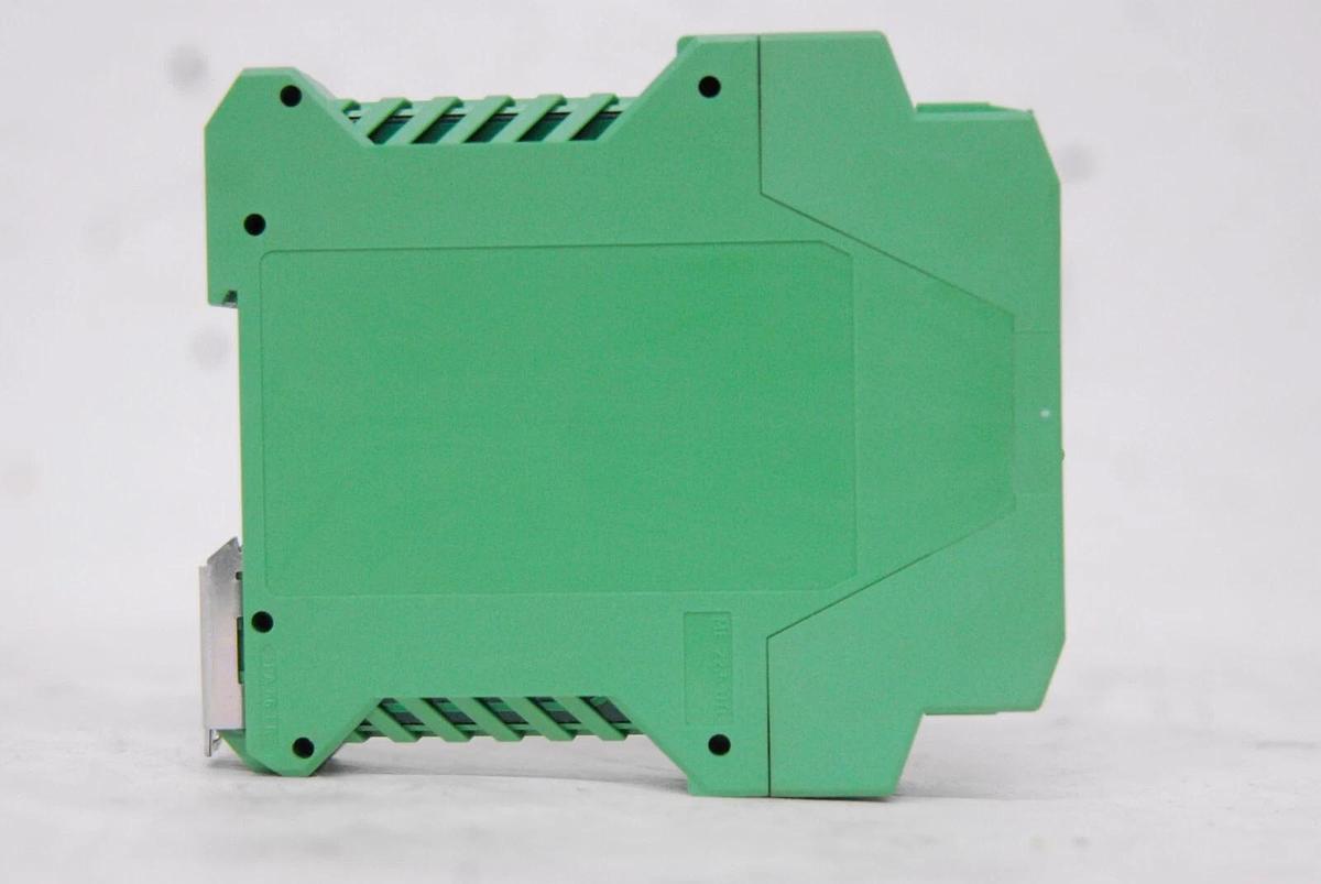 Used Phoenix Contact MINI-PS-100-240AC/5DC/3 DIN rail Mount Power Supply 5V 3A