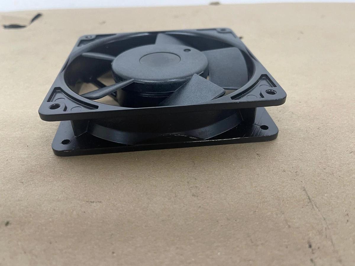 Used Royal Fan UT125A AC220V 14/12W 12CM aluminum frame cooling fan