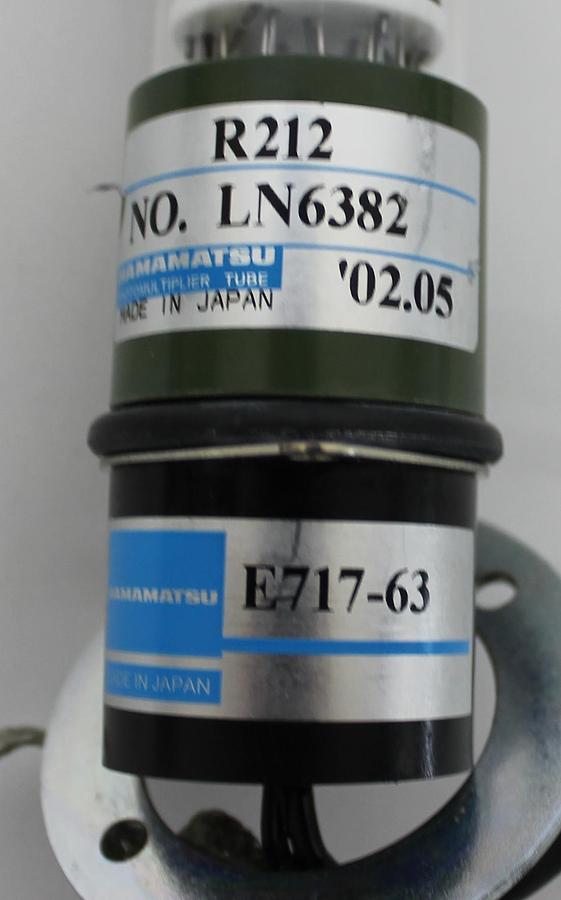 Used Hamamatsu R212 Photomultiplier Tube w/ E717-63 Socket