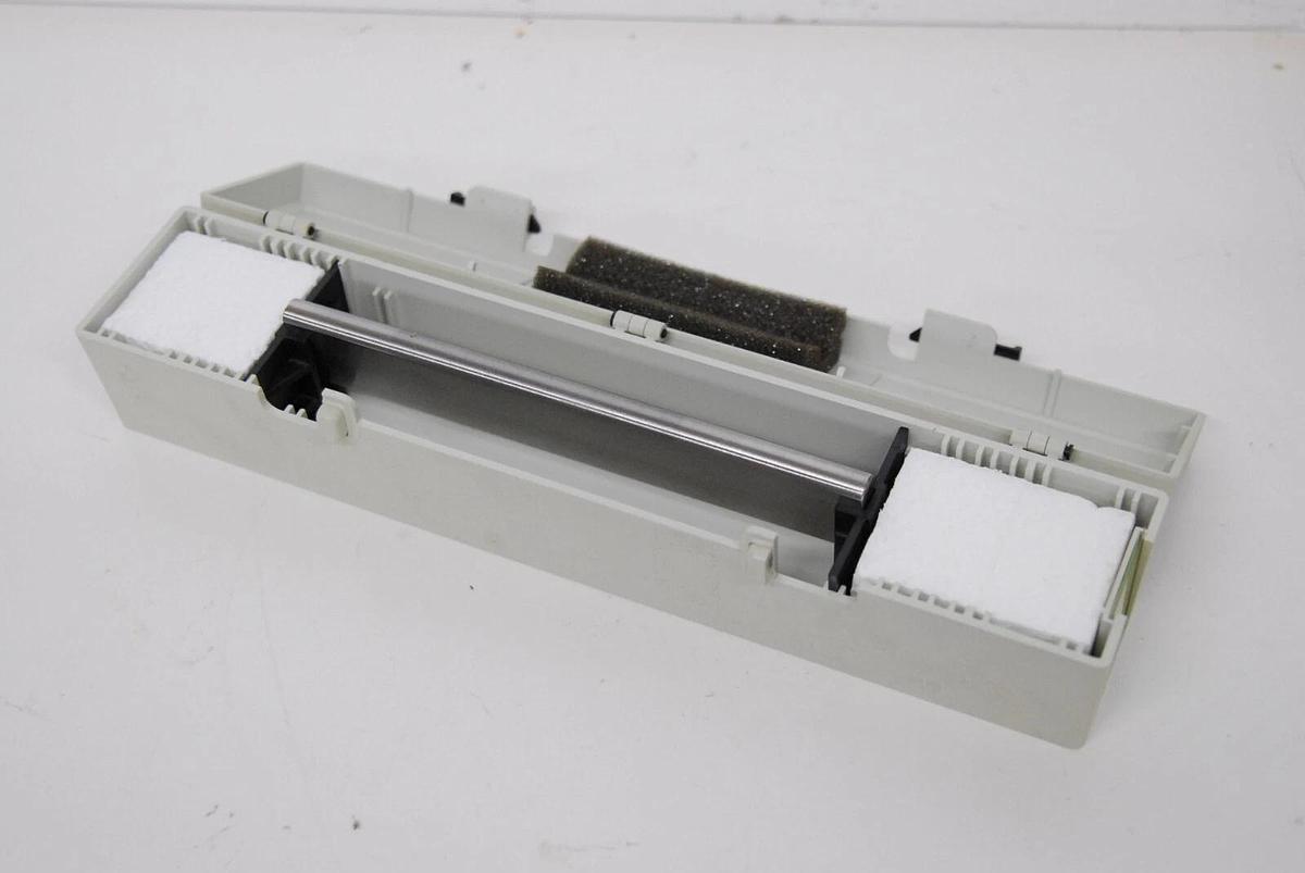 Used Jung Microtome Knife 7.25" 185mm W/ Leica Hard Case