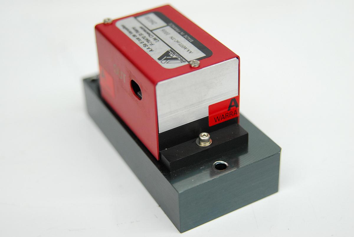 Used AA Opto-Electronic MOD6C-B4DB2510k410k-3070SA-VIS AOTFnC-VIS-TN 1105 Modulator
