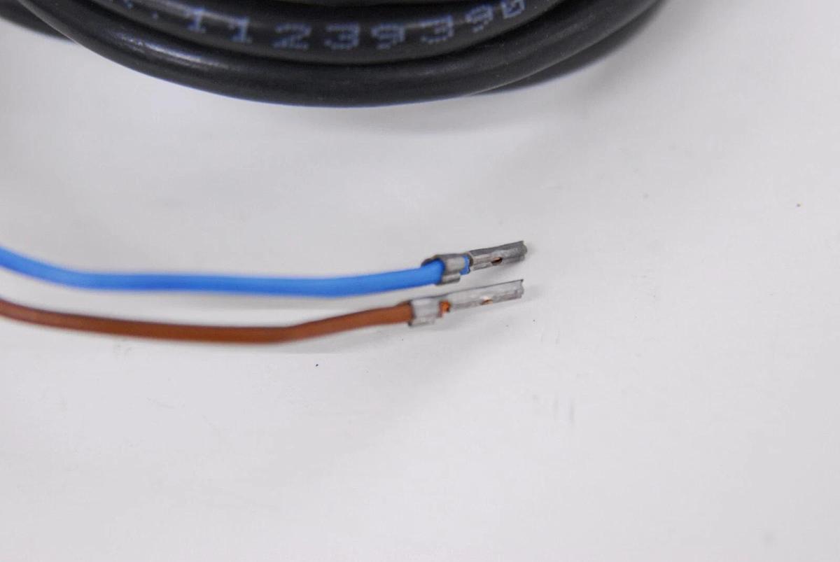 Used IFM KB-2020-ABOA (KB0041) Capacitive Sensor