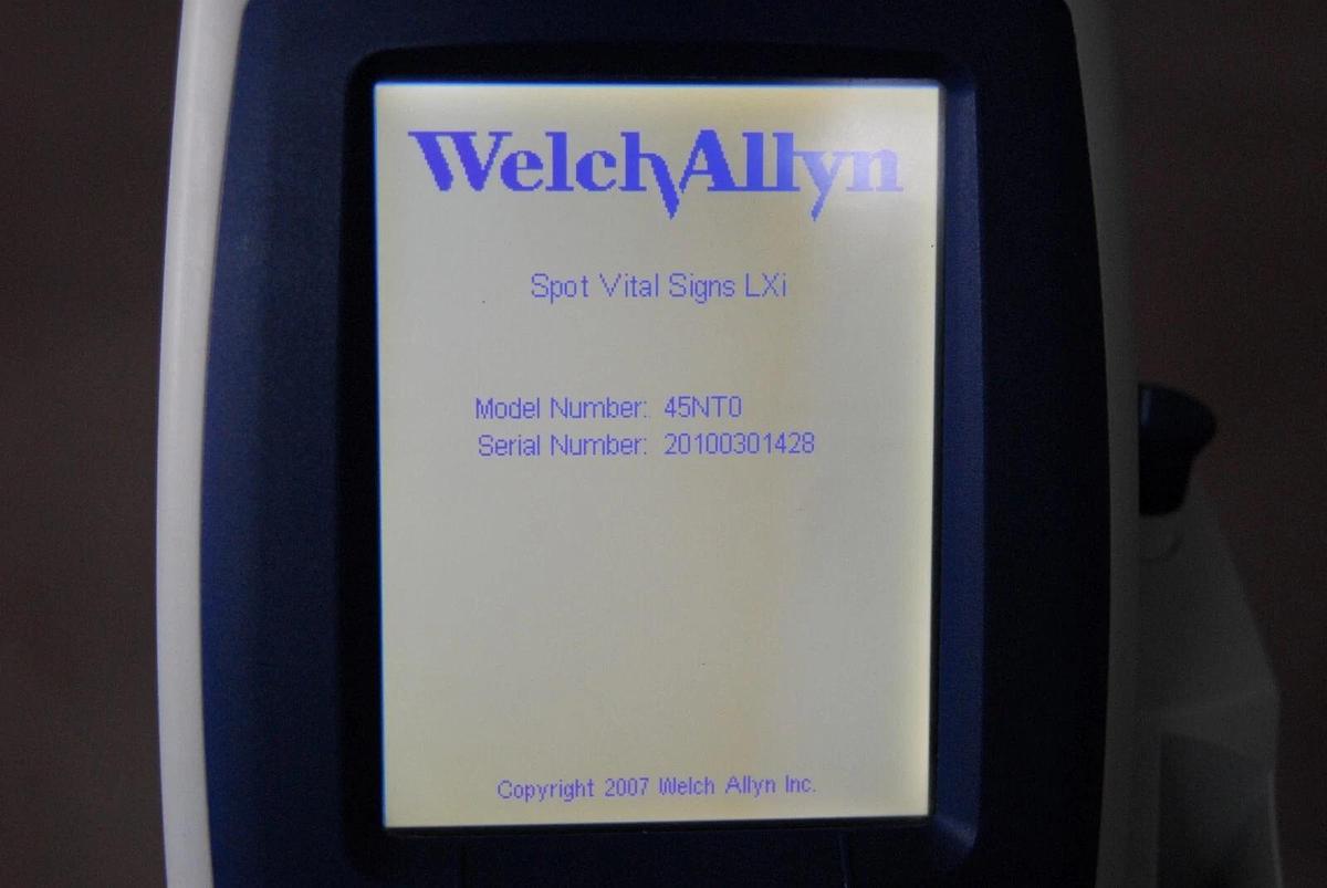 Used Welch Allyn 45NTO Vital Signs Spot LXi Patient Monitor W/ Stand