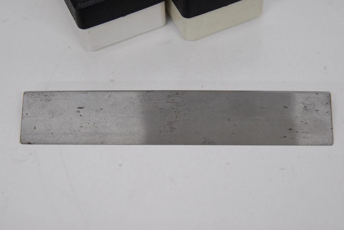 Used Reichert Jung Microtome Knife 7.25" 185mm W/2 Hard Cases