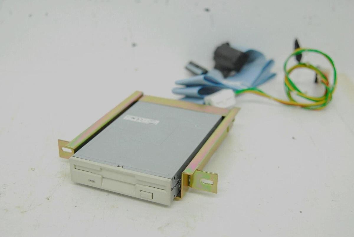 Used Teac FD-235HF 193077D2-91 Floppy Disk Drive 3.5 Inch